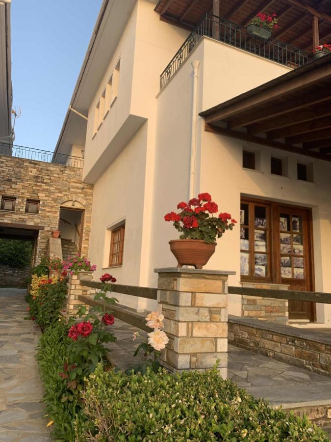 Naiada Apartments Milina Exterior photo